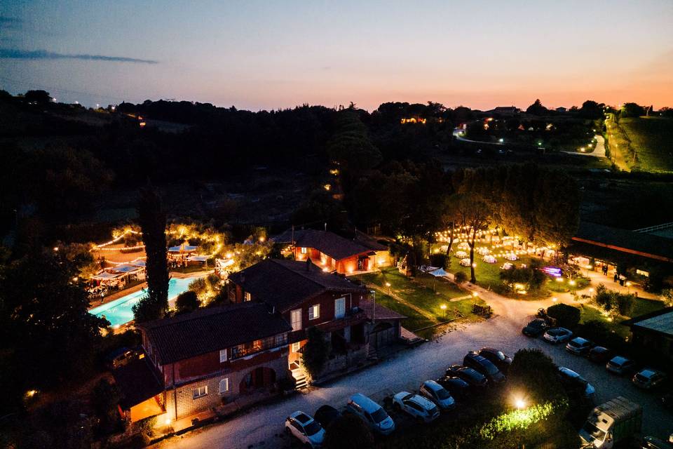 Drone piscina e prato