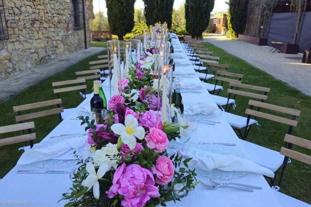 Tavolo degli sposi ed invitati