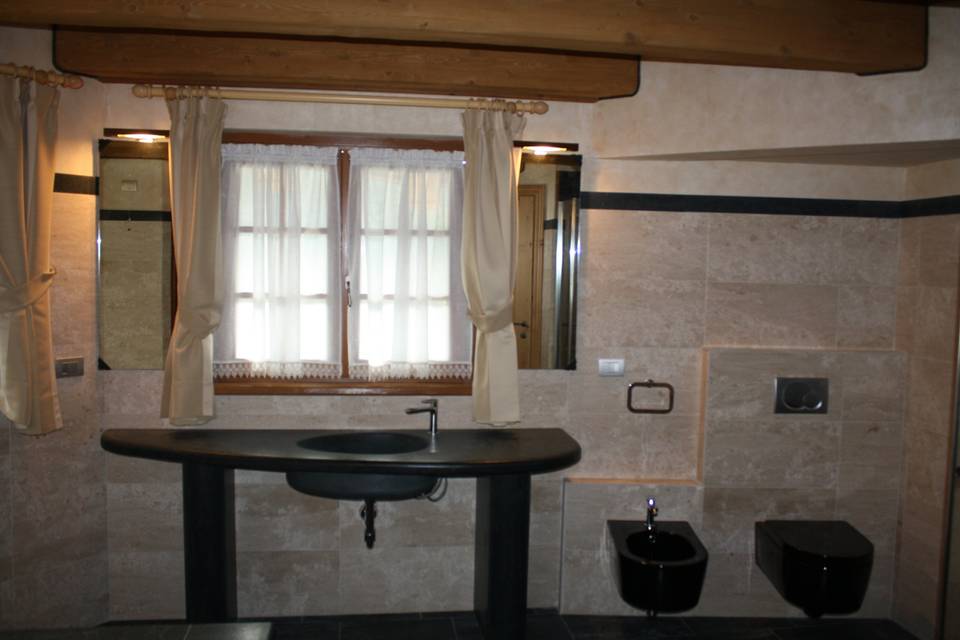 Bagno in marmo suite