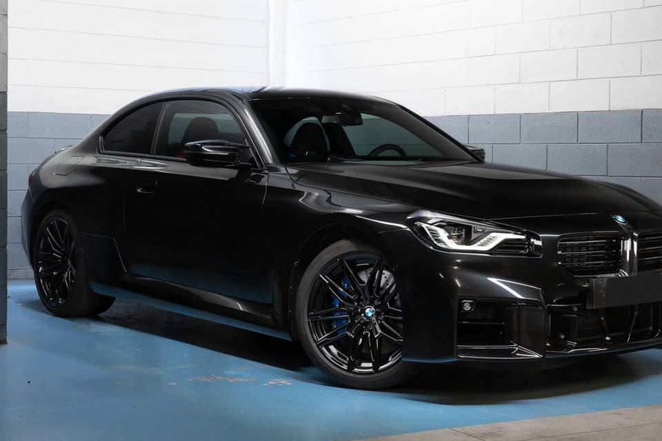 BMW M2 - Nera o Grigia