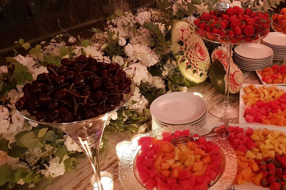 Fruit Table