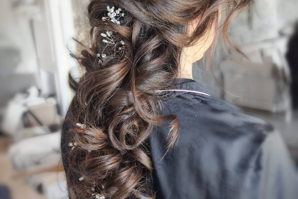 Half updo