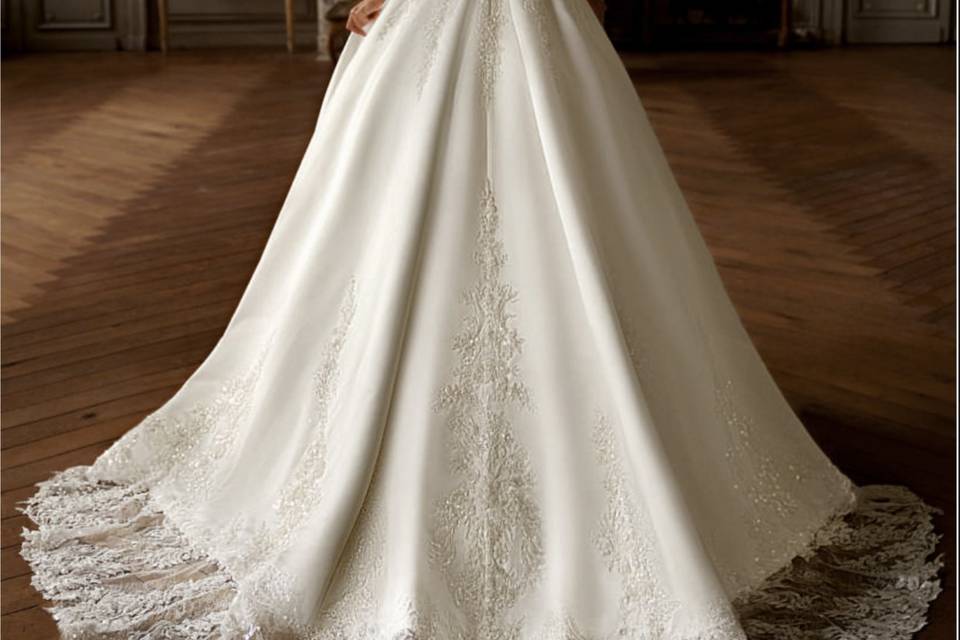 The Amazing Dress Company