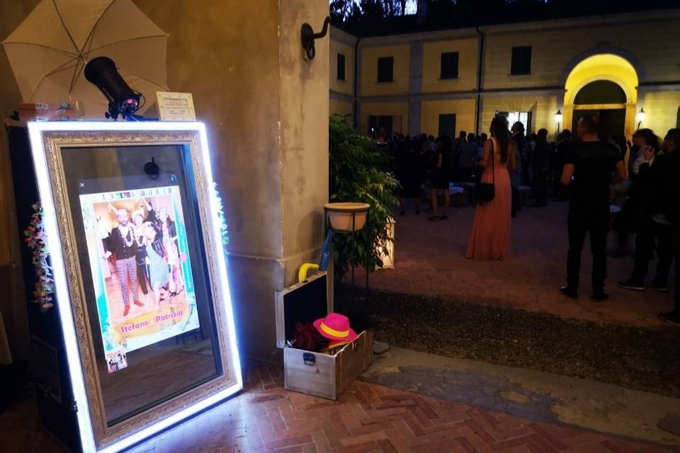 Magicmirror a villa spalletti