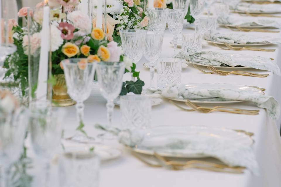 Tavola elegante