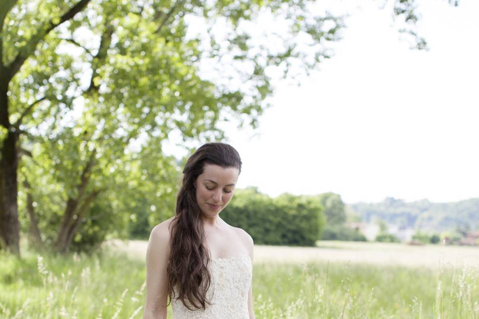 Sposa con bouquet