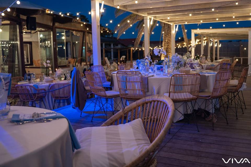 Allestimento tavoli