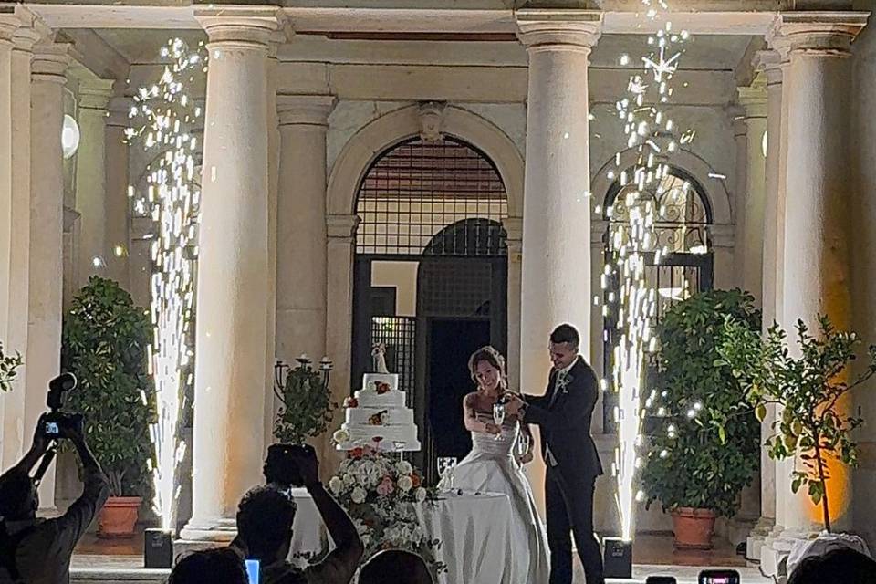 Taglio dolce con fontane