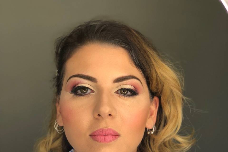 Make up toni rosati