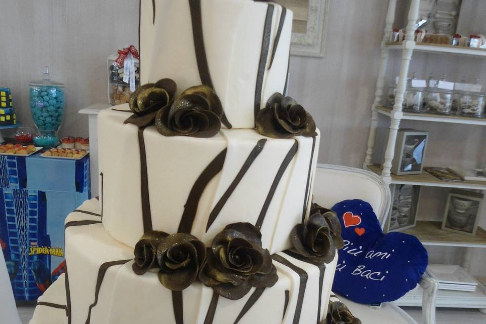 Wedding cake con i dettagli