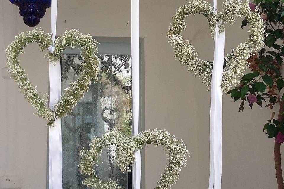 Cuori pendenti di gypsophila