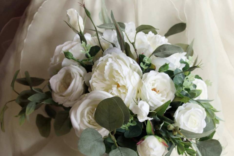 White romantic bouquet