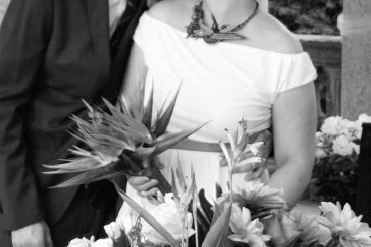 Sposa con bouquet di Sterlizie