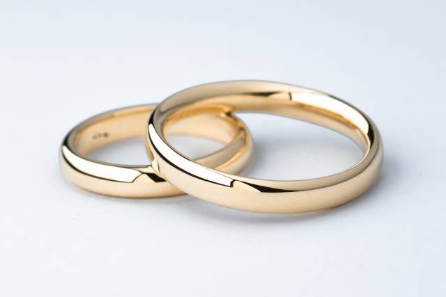 FEDI A SEZIONE OVALE