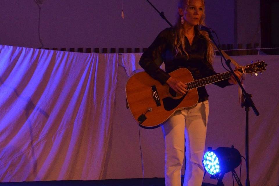 Judy - One Woman Band