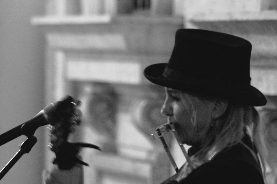 Judy - One Woman Band