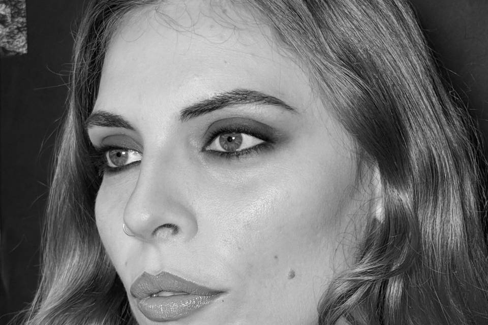 Smokey eyes