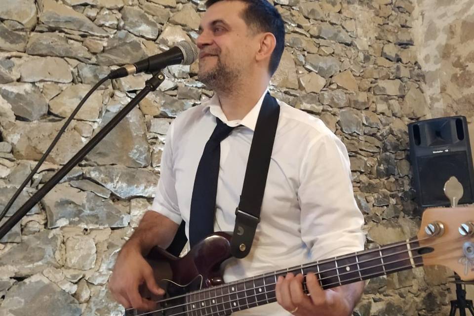 Carlo Cammarella bass & voice