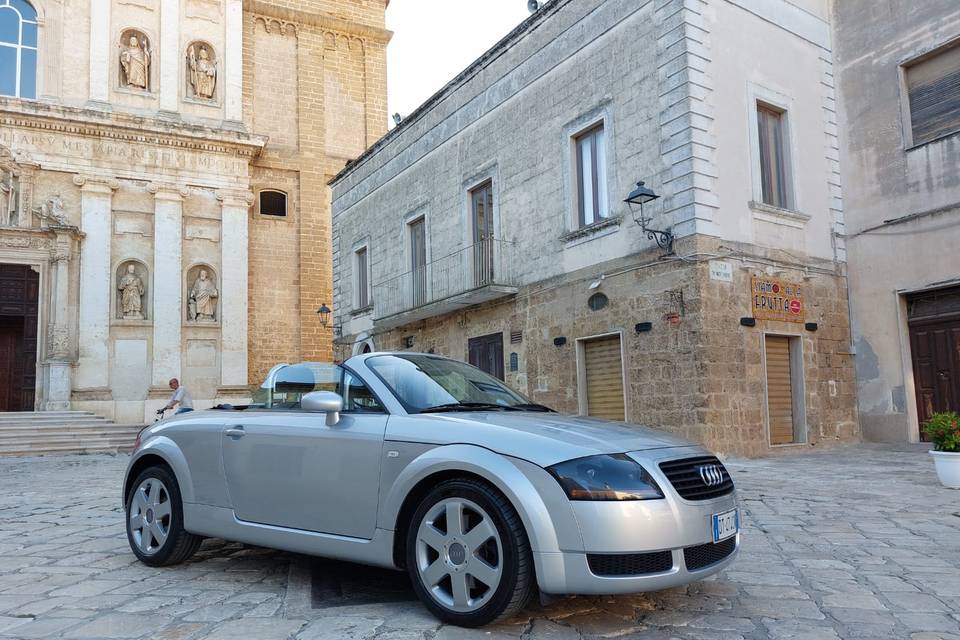 AUDI TT