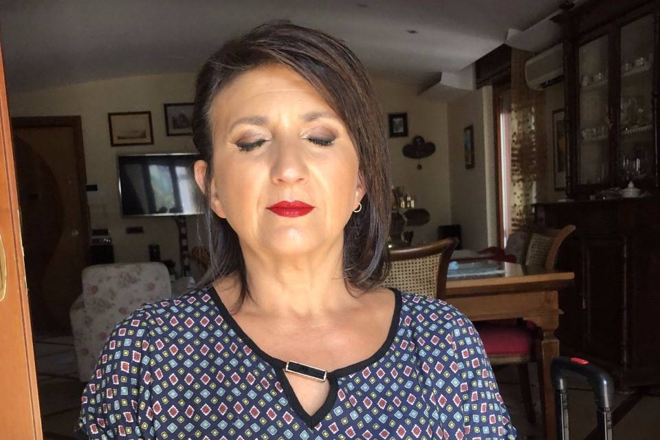 Ceremony makeup