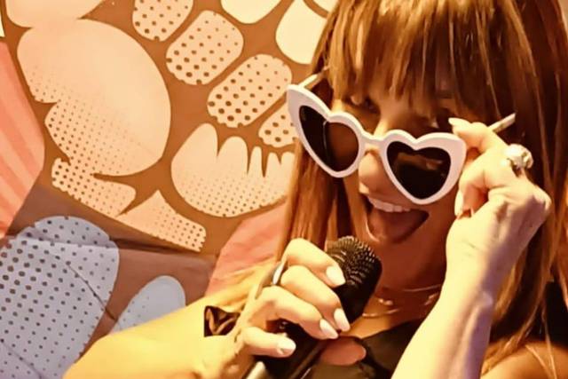 Clara LaVisé & Team – Live music & Djset