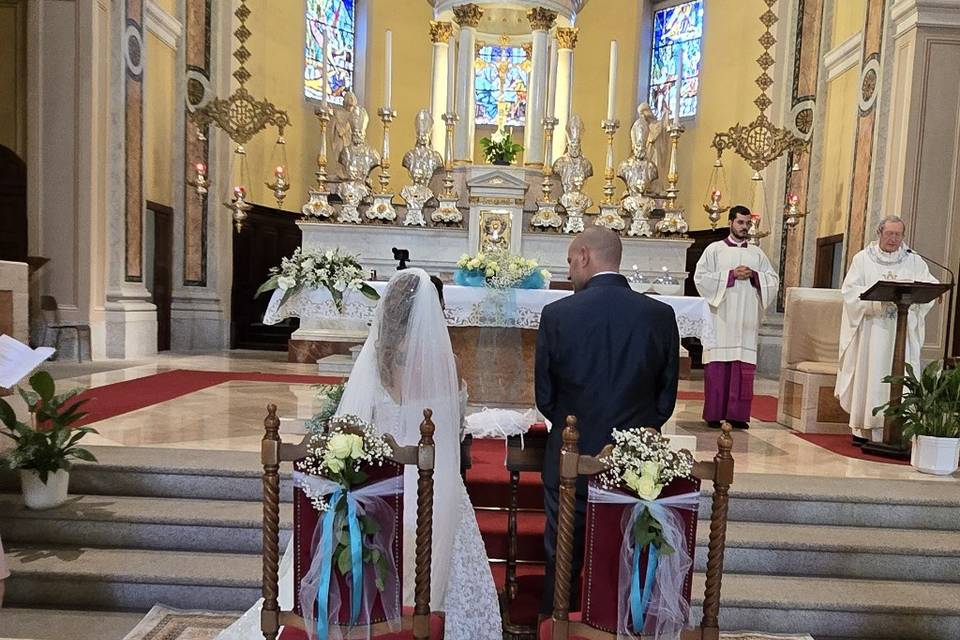 In Chiesa