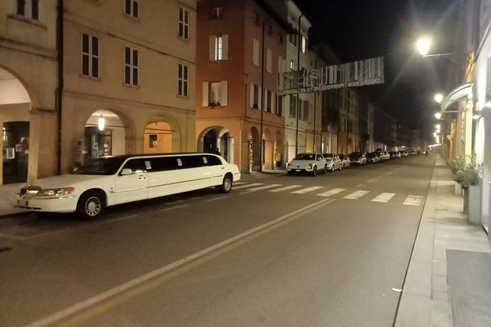 Lincoln Town Car limousine