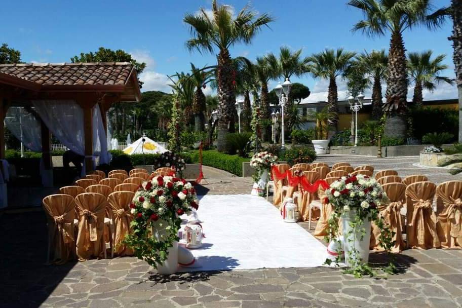 Matrimonio simbolico in villa