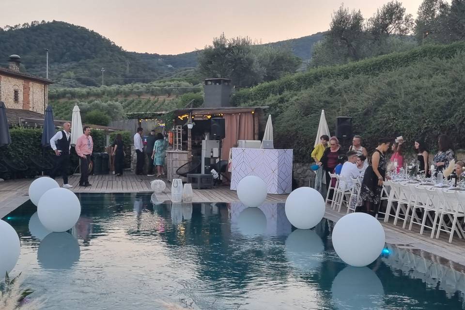 Cena bordo piscina