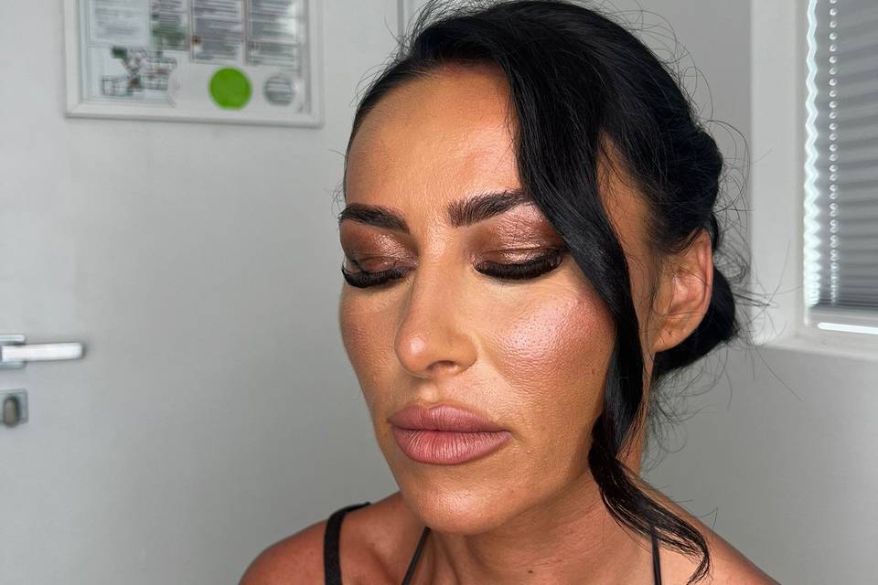 Make-up per un’invitata