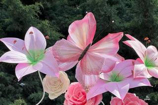 Fiori Giganti il Giardino Reale