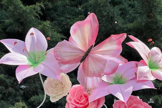 Fiori Giganti il Giardino Reale