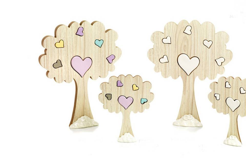 Alberi legno con cuori