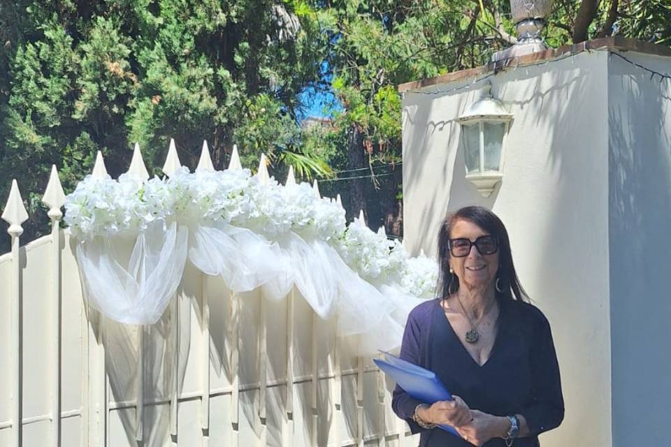 Beatrice wedding celebrant
