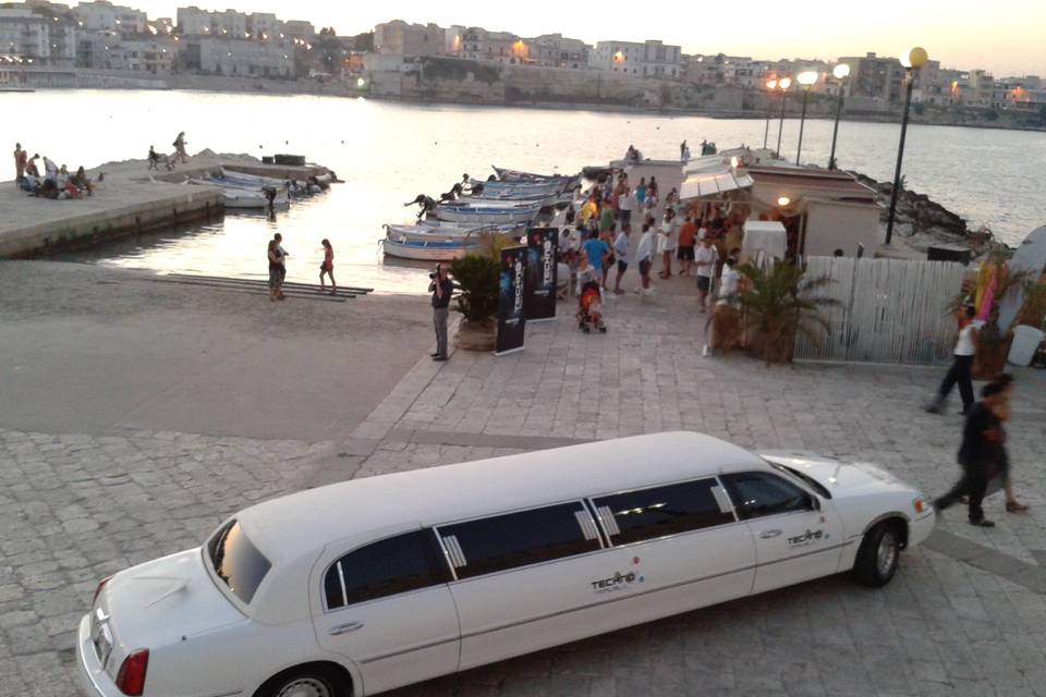 Limousine Lincoln town car