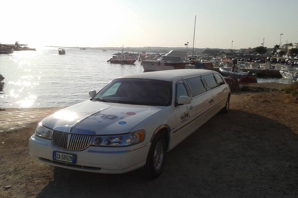 Limousine Lincoln town car