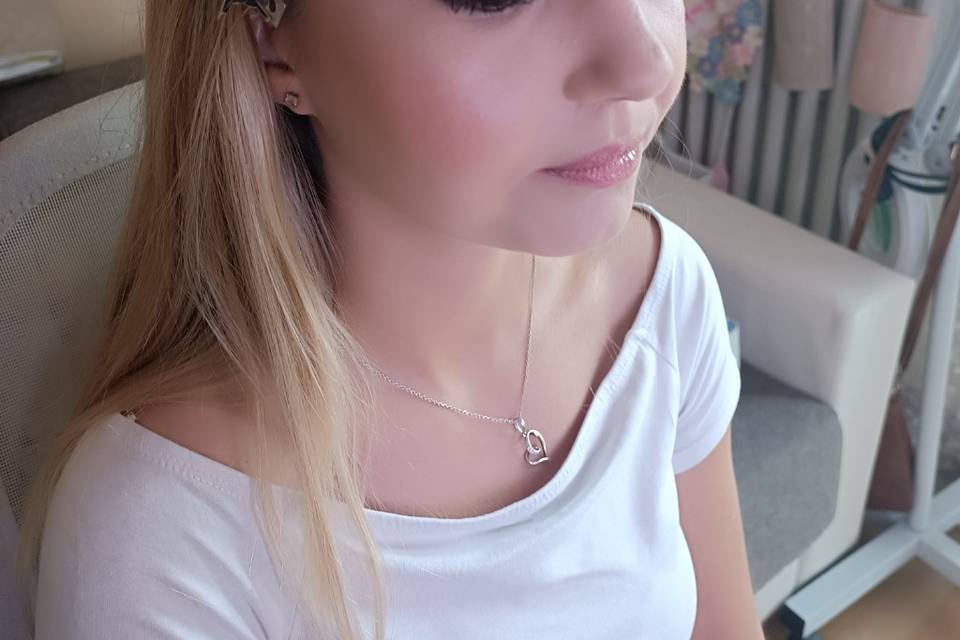 Wedding makeup