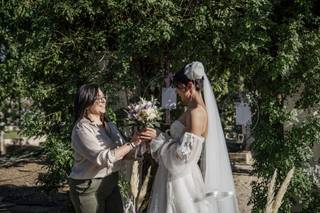 Annette Floral Wedding Designer