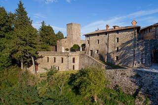 Castello di Petroia