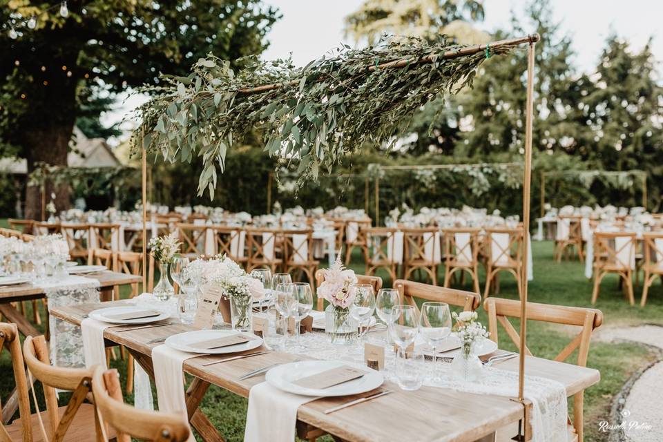 Mise en place rustic glam