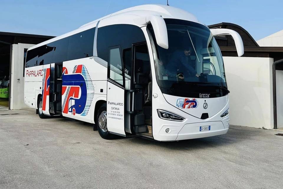 Irizar I6 54 posti