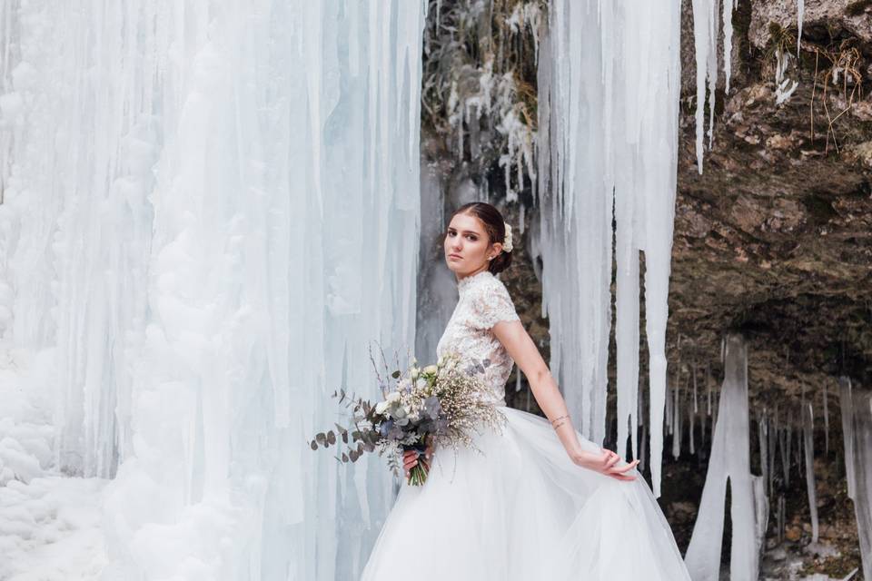 Frozen Love - Winter Wedding