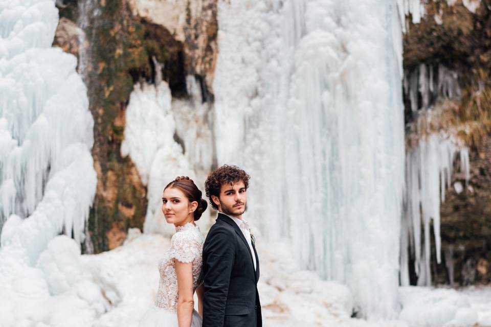 Frozen Love - Winter Wedding