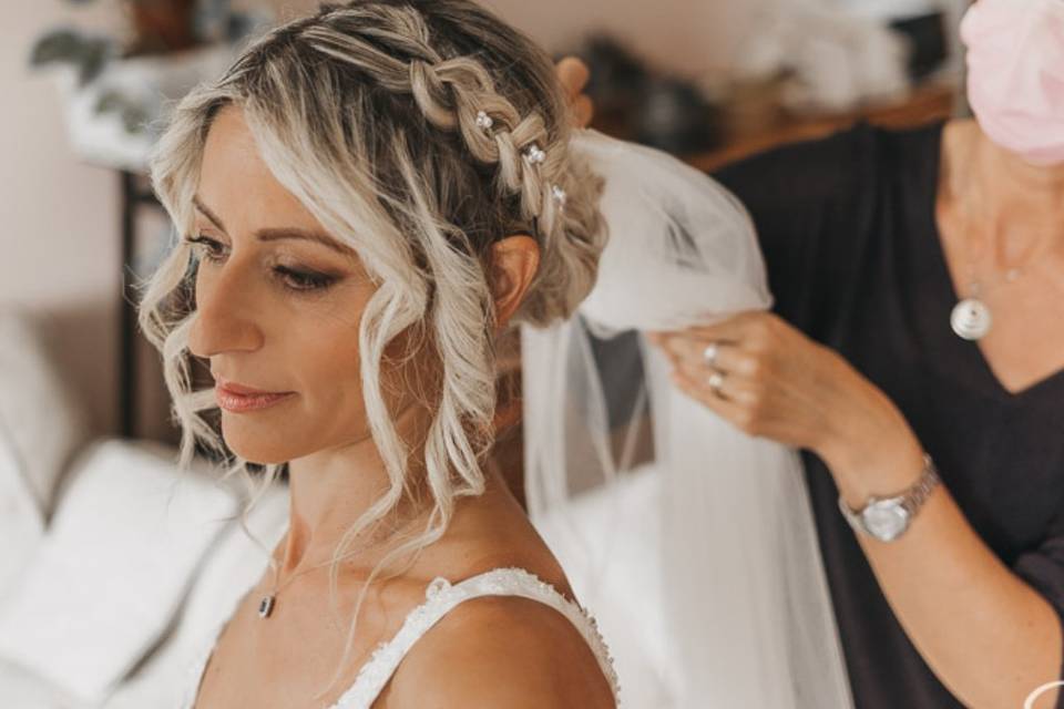 Bride makeup and hair