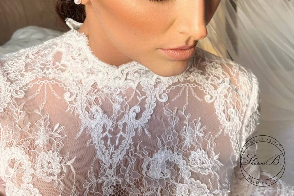 Hair & Make Up