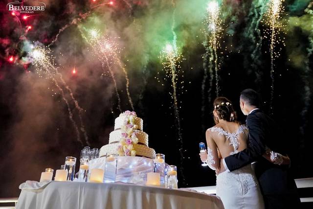 Fuochi d'artificio al matrimonio: come organizzare un finale scintillante