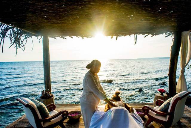 Cambogia, private island