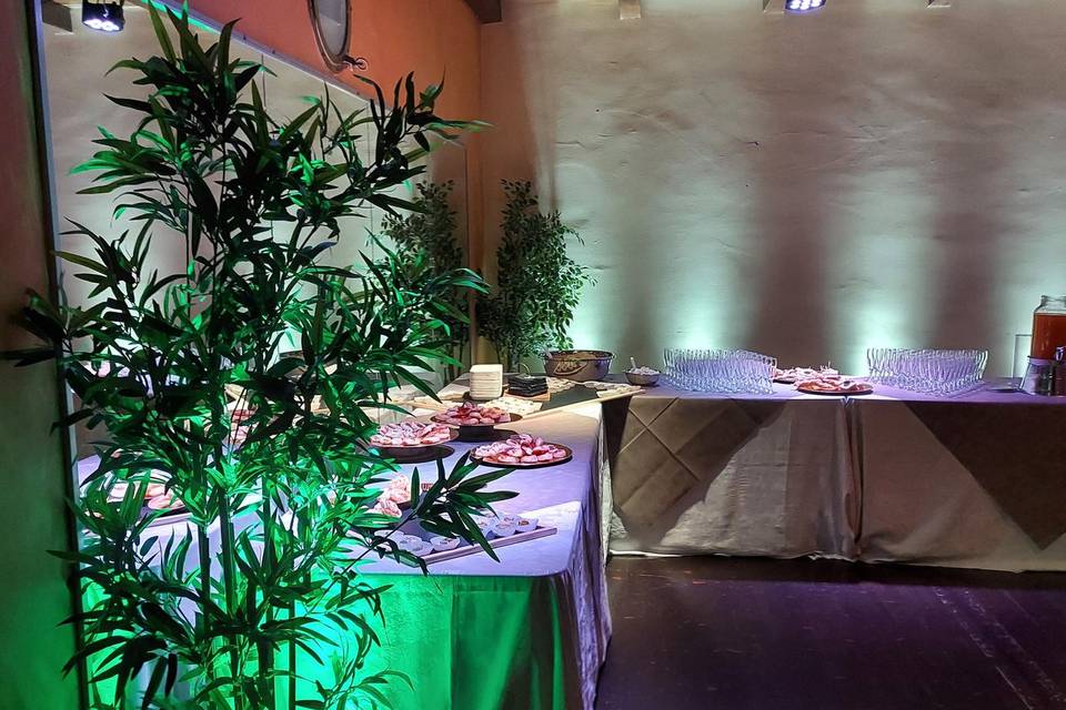 Illuminazione buffet