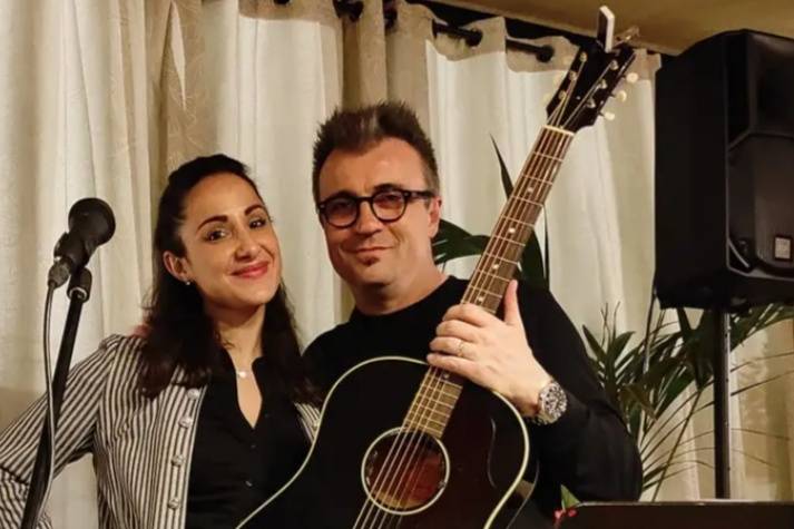 Sempre noi, pre live