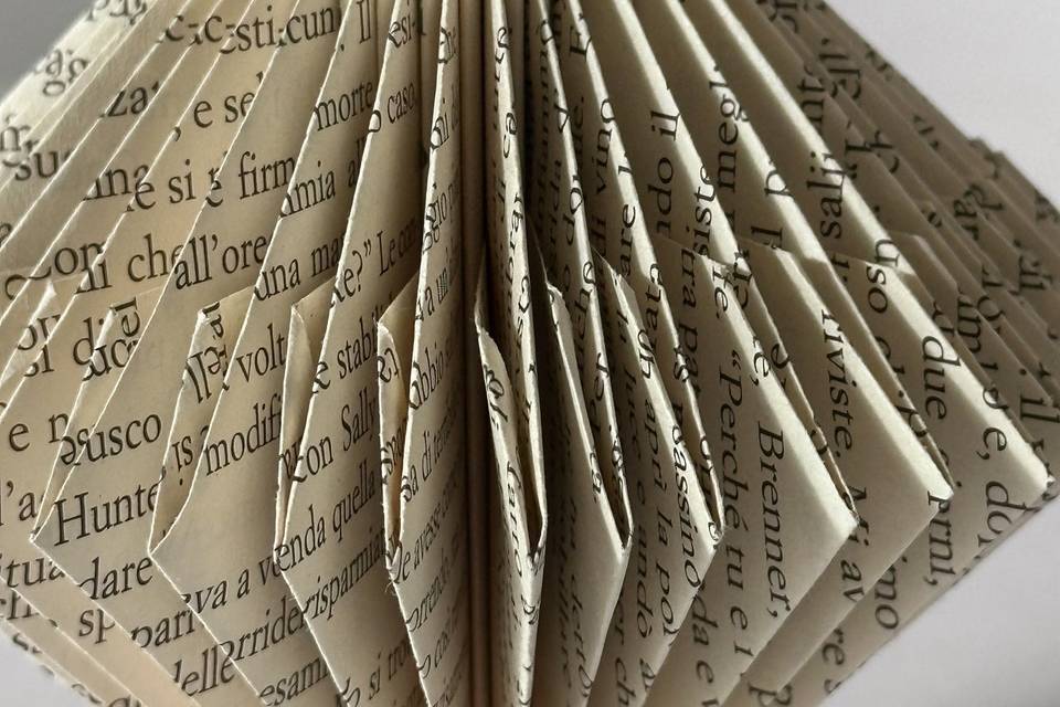 Libro origami bomboniera